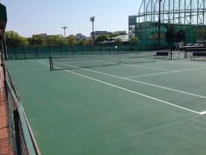 江坂テニスセンター　屋外コート